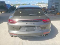 
										2018 Porsche Panamera full									