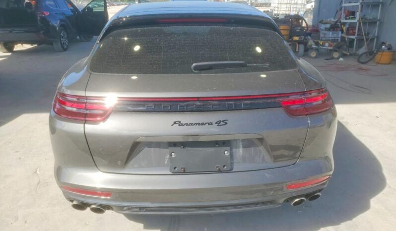 
								2018 Porsche Panamera full									