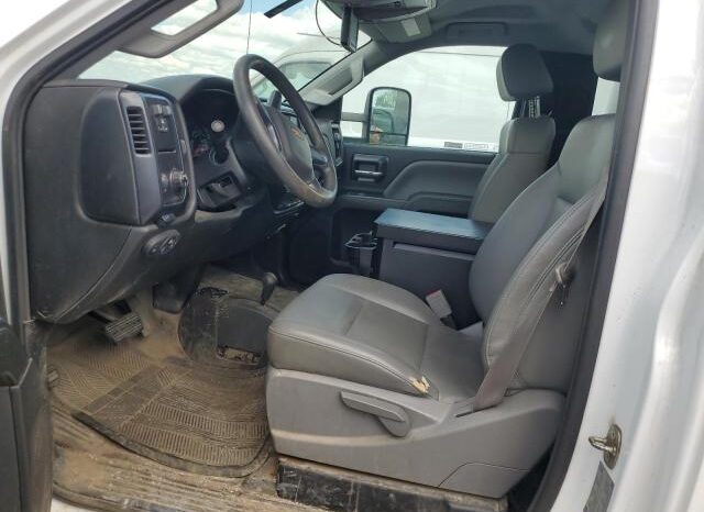 
								2015 Chevrolet Silverado full									