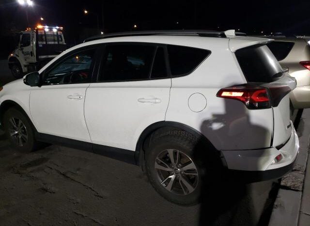 
								2018 Toyota Rav4 full									