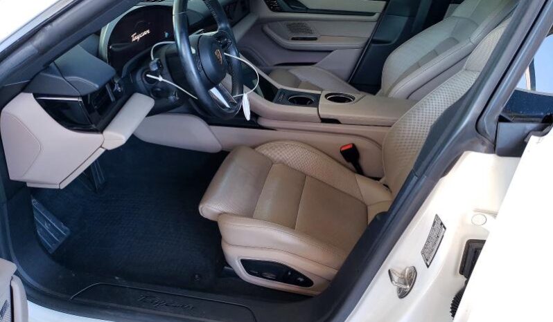 
								2021 Porsche Taycan full									