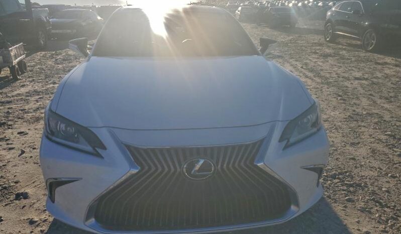 
								2021 Lexus Es 350 full									