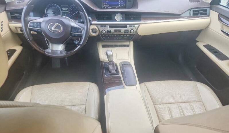 
								2016 Lexus Es 350 full									