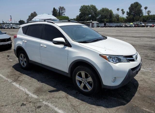 
								2015 Toyota Rav4 full									