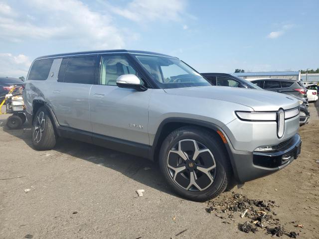 2024 Rivian R1s