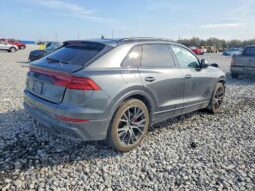 
										2021 Audi Q8 full									