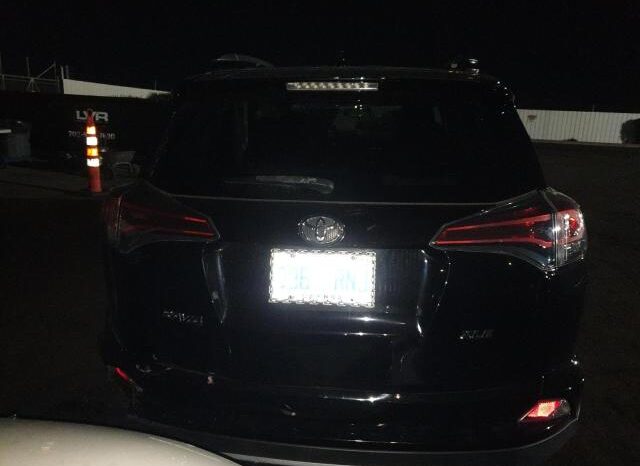 
								2018 Toyota Rav4 full									