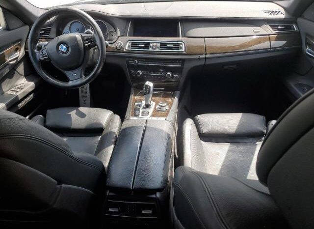 
								2013 BMW 7 series full									
