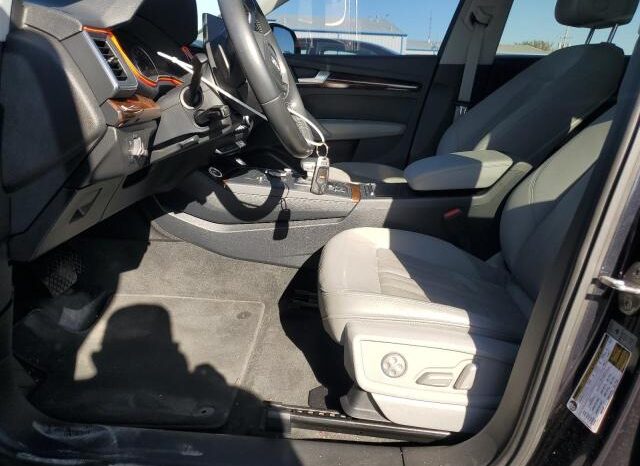 
								2018 Audi Q5 full									