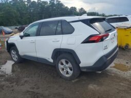 
										2021 Toyota Rav4 full									