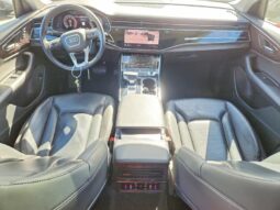 
										2019 Audi Q8 full									