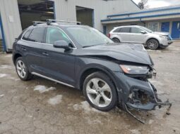 
										2021 Audi Q5 full									
