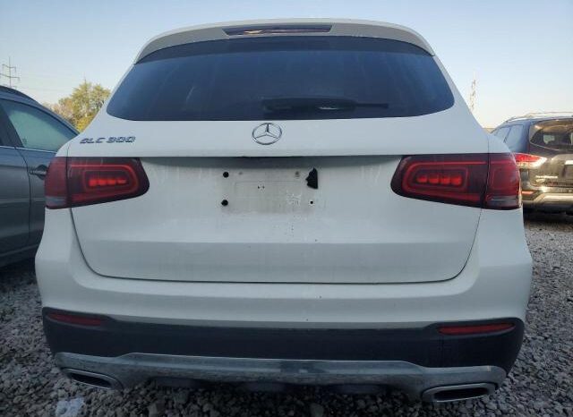 
								2020 Mercedes-benz Glc 300 full									