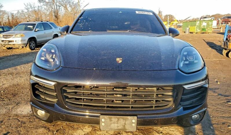 
								2016 Porsche Cayenne full									