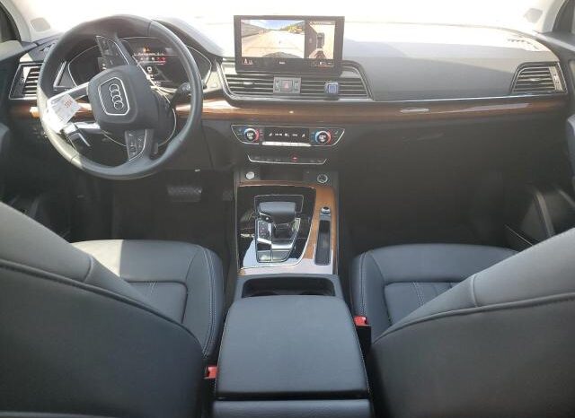 
								2023 Audi Q5 full									
