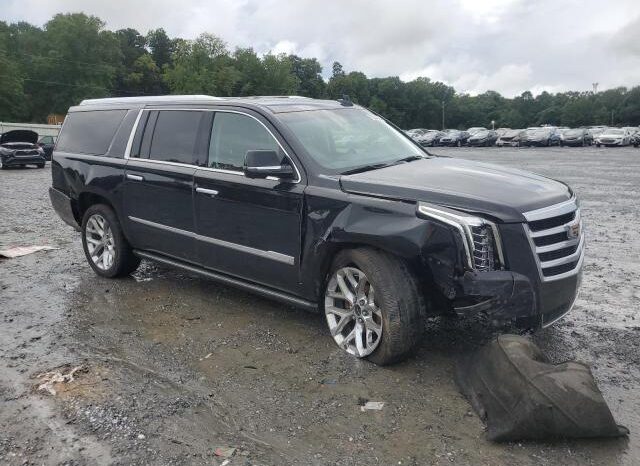 
								2016 Cadillac Escalade full									