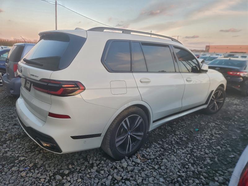 2024 BMW X7