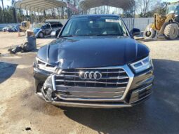 
										2018 Audi Q5 full									