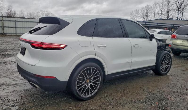 
								2021 Porsche Cayenne full									