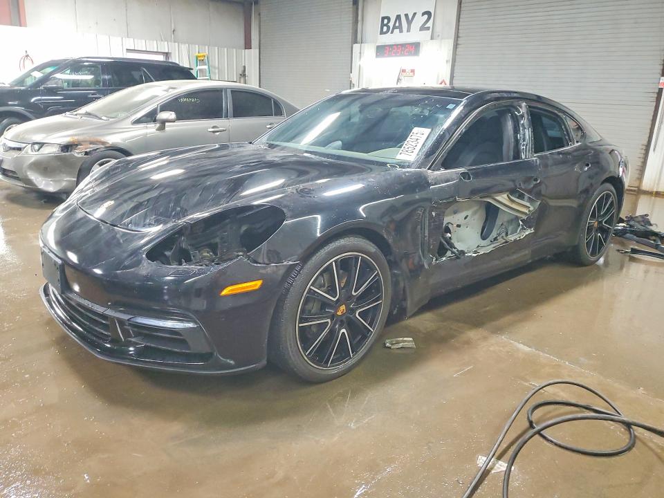 2018 Porsche Panamera