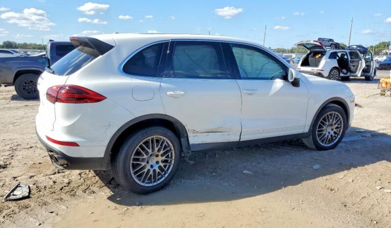 
								2016 Porsche Cayenne full									