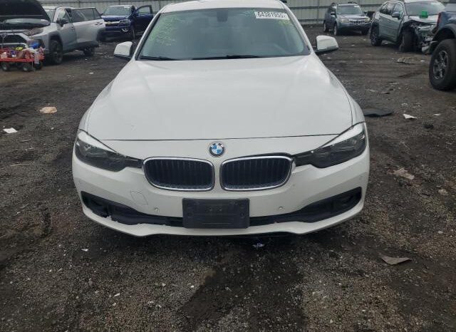 
								2017 BMW 3 series full									