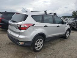 
										2018 Ford Escape s full									