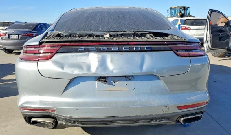 
								2018 Porsche Panamera full									