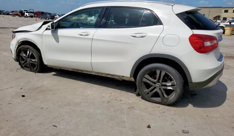
								2015 Mercedes-benz Gla-class full									
