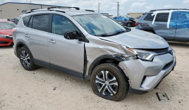 
								2016 Toyota Rav4 full									