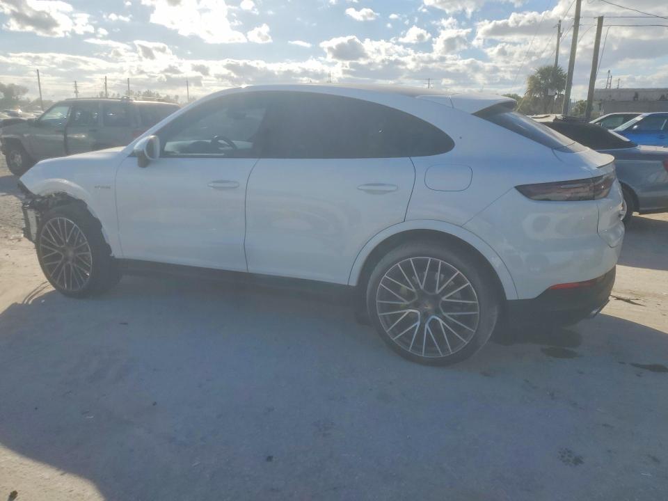 2022 Porsche Cayenne