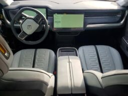 
										2025 Rivian R1s full									