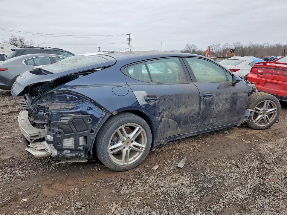 2016 Porsche Panamera
