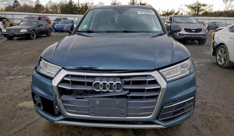 
								2018 Audi Q5 full									