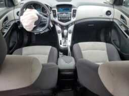 
										2013 Chevrolet Cruze full									