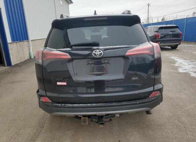 
								2018 Toyota Rav4 full									