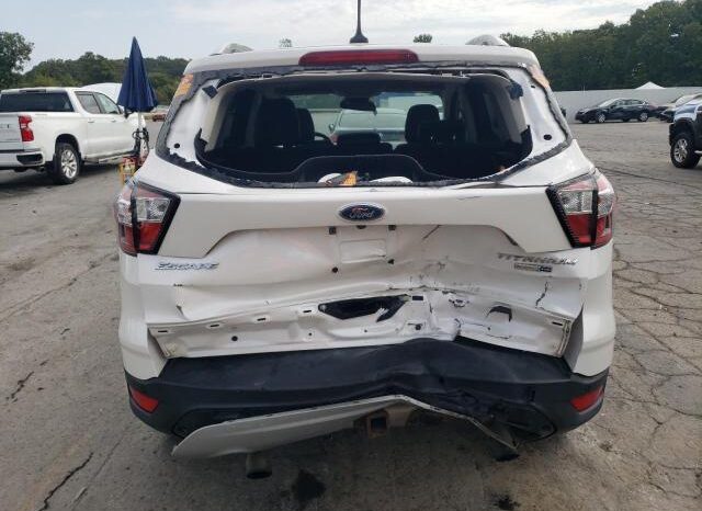 
								2018 Ford Escape tit full									