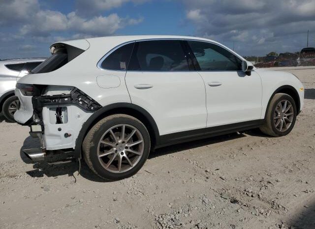 
								2023 Porsche Cayenne full									