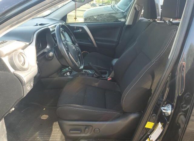 
								2018 Toyota Rav4 full									