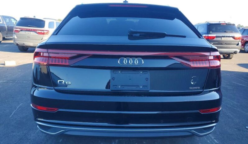 
								2022 Audi Q8 full									