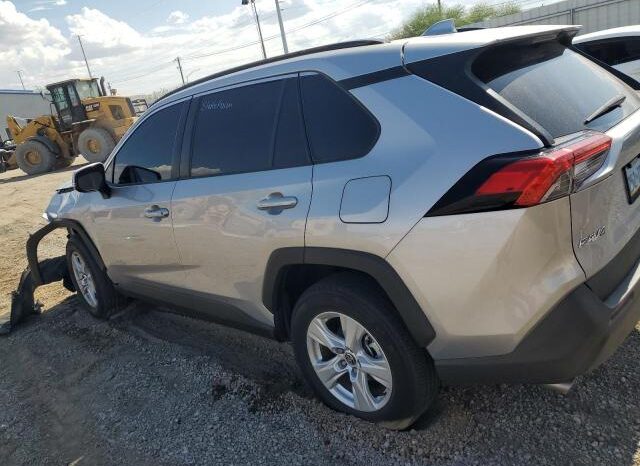 
								2021 Toyota Rav4 full									