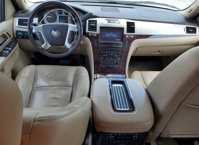 
								2013 Cadillac Escalade full									