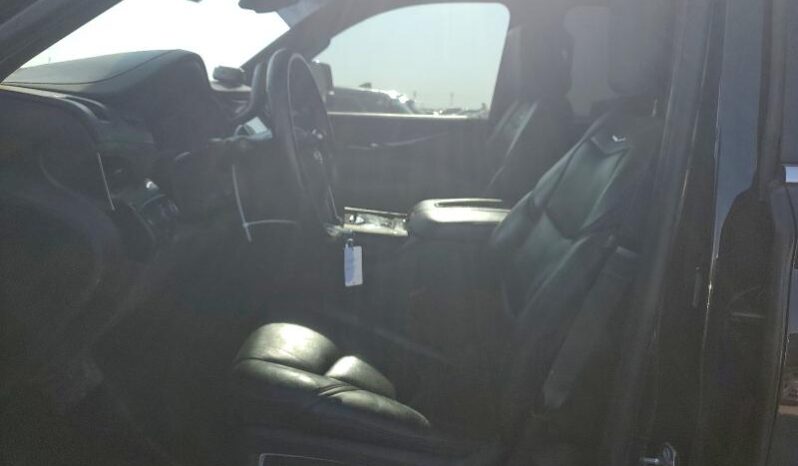 
								2015 Cadillac Escalade full									