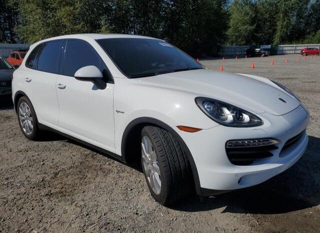 
								2014 Porsche Cayenne full									