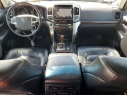 
										2013 Toyota Land cruiser full									