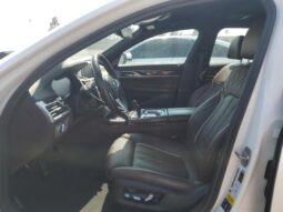
										2020 BMW 7 series full									