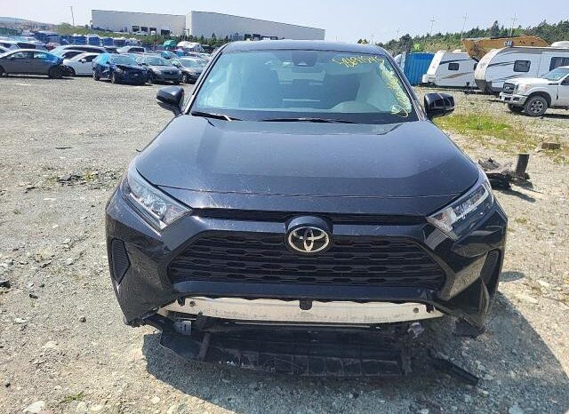 
								2022 Toyota Rav4 full									