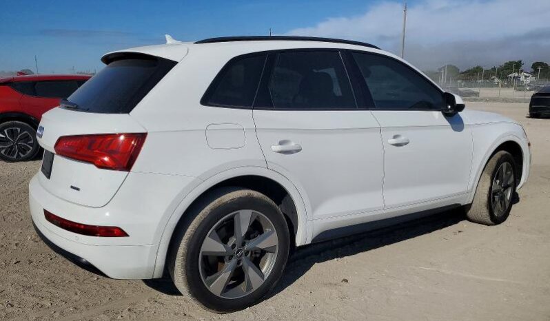 
								2020 Audi Q5 full									