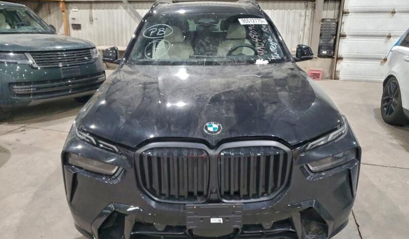 
								2026 BMW X7 full									