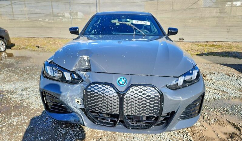 
								2025 BMW I4 full									